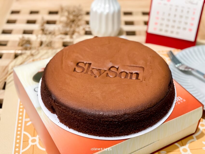 天子舒芙蕾 | 每日限量新鮮現做，可以外帶的法式舒芙蕾！ (台鐵新烏日店)