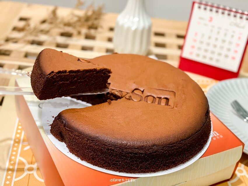 天子舒芙蕾 | 每日限量新鮮現做，可以外帶的法式舒芙蕾！ (台鐵新烏日店)