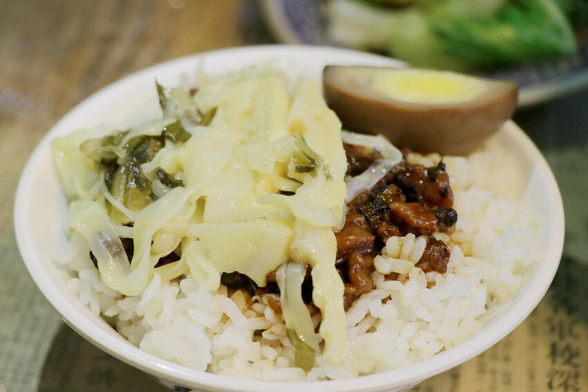 大同寶寶小虎隊陪你吃飯.懷舊復古小吃,彷彿回到小時候的眷村美食.中壢馬祖新村周邊美食推薦♥李家眷村小館♥