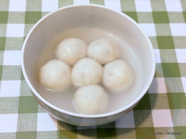 「土城首席天然酵母烘焙元宵」(sesame & peanuts tangyuan store), Taipei, Taiwan, SJKen, Feb 15, 2022.