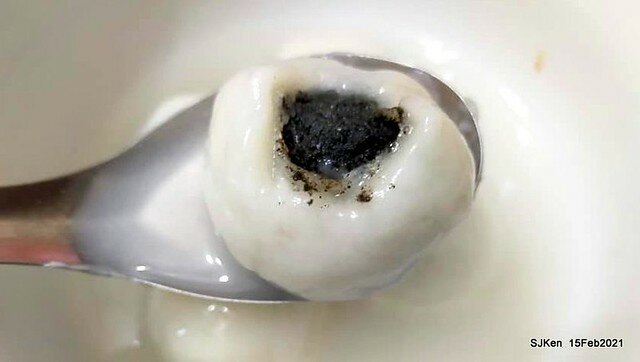 「土城首席天然酵母烘焙元宵」(sesame & peanuts tangyuan store), Taipei, Taiwan, SJKen, Feb 15, 2022.