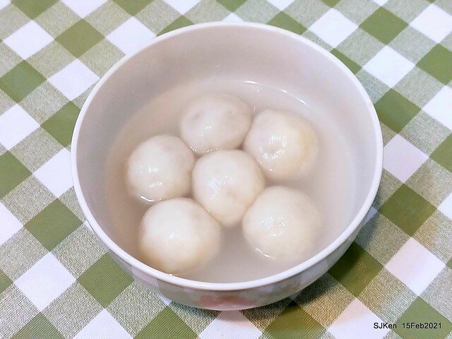 「土城首席天然酵母烘焙元宵」(sesame & peanuts tangyuan store), Taipei, Taiwan, SJKen, Feb 15, 2022.