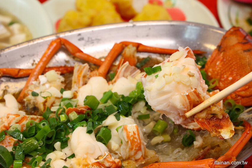 好吃又便宜!生魚片一片5元我還不吃爆!後壁湖海鮮必吃這家「後壁湖上安活海鮮」活跳跳生猛海鮮熱炒口味好、有專屬停車場 @台南好Food遊