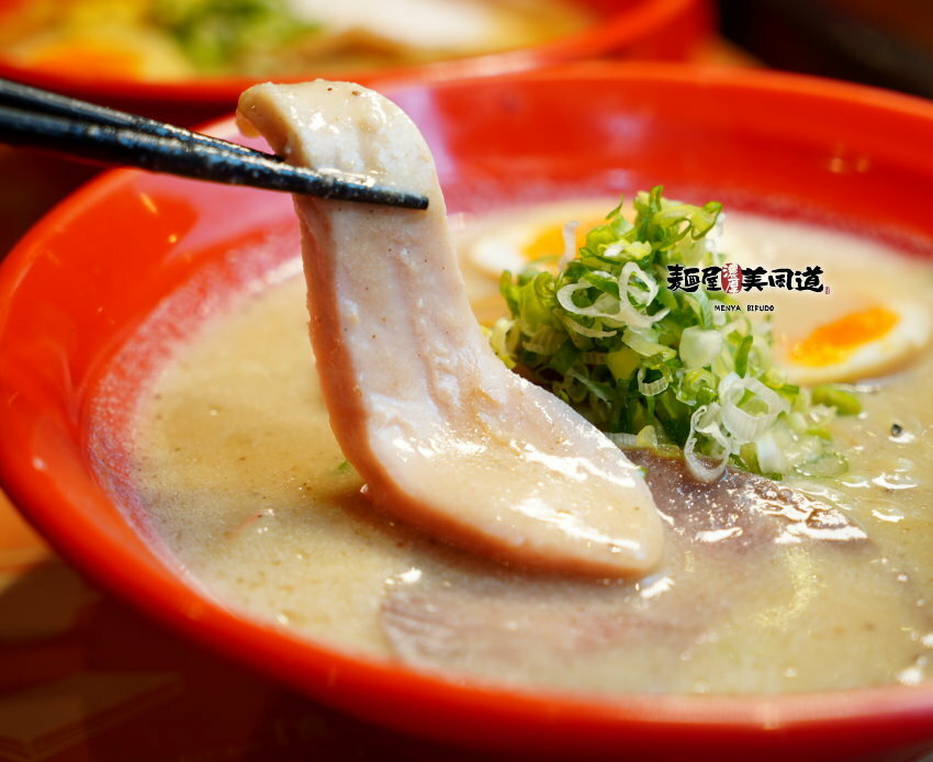 【台北美食】麵屋 美風道．台灣少見濃厚系拉麵，平日商業午餐超划算!