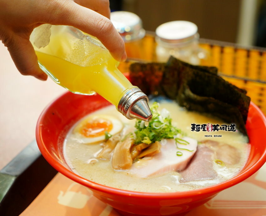 【台北美食】麵屋 美風道．台灣少見濃厚系拉麵，平日商業午餐超划算!