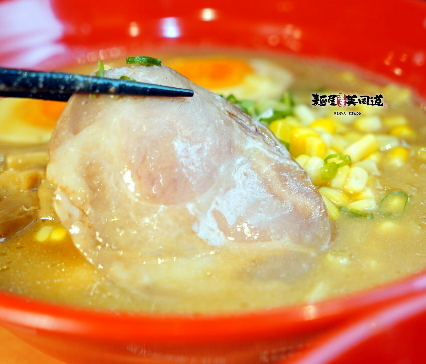 【台北美食】麵屋 美風道．台灣少見濃厚系拉麵，平日商業午餐超划算!