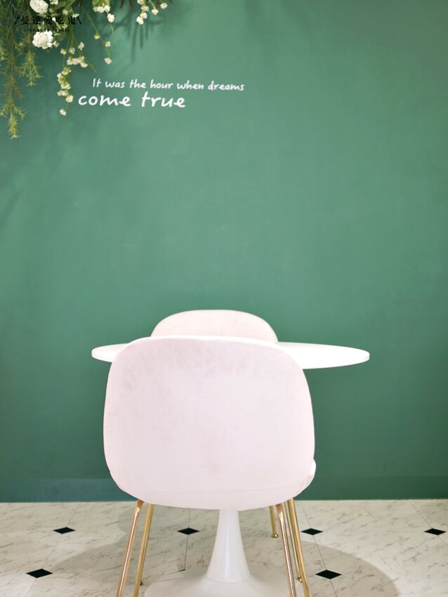 台南早午餐推薦｜外酥內嫩的迷迭香雞腿吃起來『康晨手作廚房』隱藏在巷子裡的神美韓系早午餐 - 曼達愛吃鬼