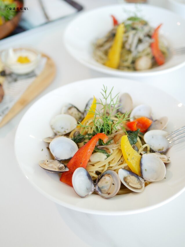 一日咖啡烘豆師體驗『Dyc打咖啡(永康新總圖店)』自己的咖啡豆自己烘,台南總圖絕美午茶空間推薦!台南美食|永康美食|台南下午茶 - 曼達愛吃鬼