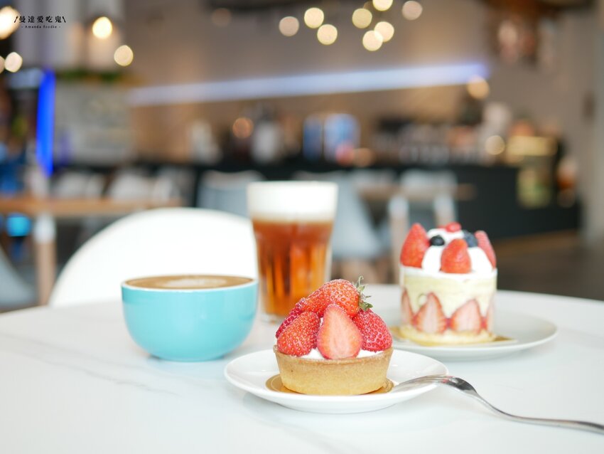 一日咖啡烘豆師體驗『Dyc打咖啡(永康新總圖店)』自己的咖啡豆自己烘,台南總圖絕美午茶空間推薦!台南美食|永康美食|台南下午茶 - 曼達愛吃鬼