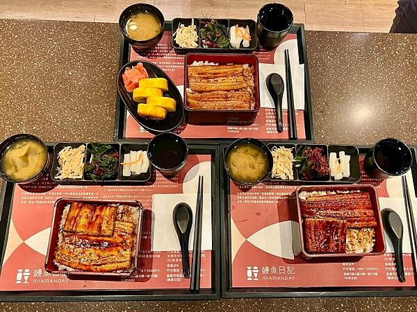 LINE_ALBUM_202298 _1_220912_2.jpg