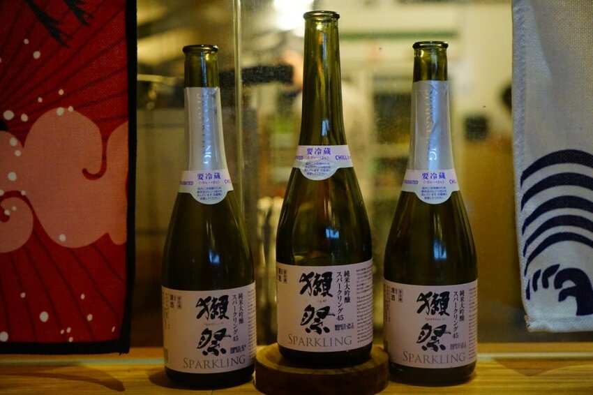 【攝食 串炸專門店】新竹道地日式居酒屋串炸專賣 獨門日式新竹才有！ 新竹美食/宵夜/居酒屋/約會/聚餐 - Cutier吃飯中 串炸一點都不簡單，不論是單吃或是沾醬都是味蕾饗宴！