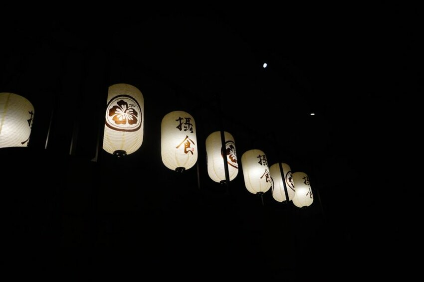 【攝食 串炸專門店】新竹道地日式居酒屋串炸專賣 獨門日式新竹才有！ 新竹美食/宵夜/居酒屋/約會/聚餐 - Cutier吃飯中 串炸一點都不簡單，不論是單吃或是沾醬都是味蕾饗宴！