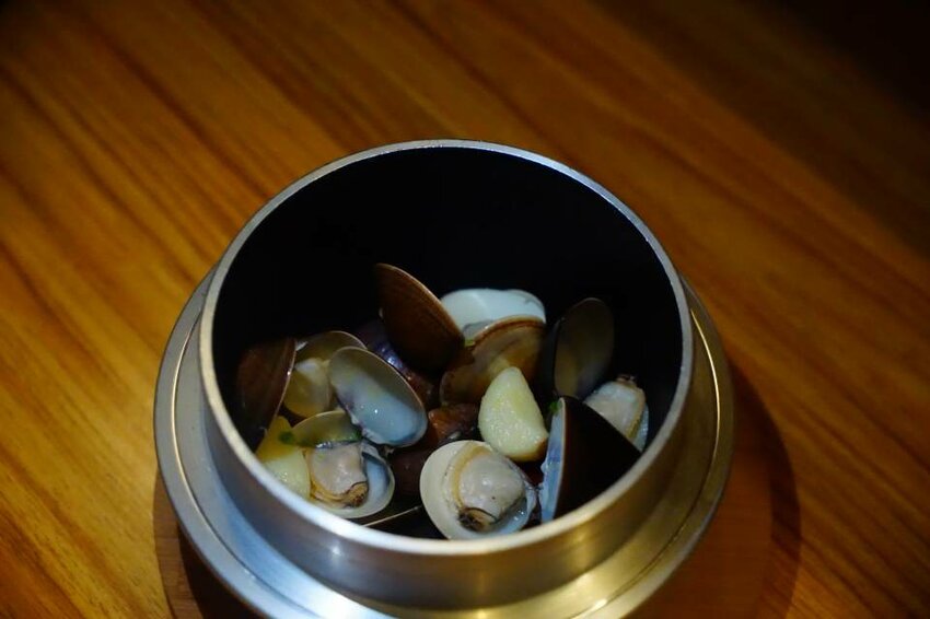 【攝食 串炸專門店】新竹道地日式居酒屋串炸專賣 獨門日式新竹才有！ 新竹美食/宵夜/居酒屋/約會/聚餐 - Cutier吃飯中 串炸一點都不簡單，不論是單吃或是沾醬都是味蕾饗宴！