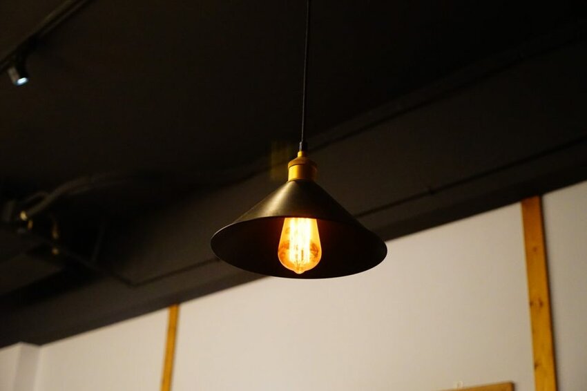 【攝食 串炸專門店】新竹道地日式居酒屋串炸專賣 獨門日式新竹才有！ 新竹美食/宵夜/居酒屋/約會/聚餐 - Cutier吃飯中 串炸一點都不簡單，不論是單吃或是沾醬都是味蕾饗宴！