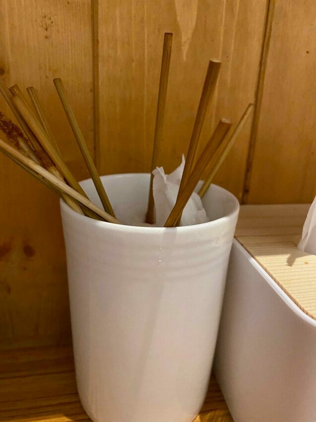 【攝食 串炸專門店】新竹道地日式居酒屋串炸專賣 獨門日式新竹才有！ 新竹美食/宵夜/居酒屋/約會/聚餐 - Cutier吃飯中 串炸一點都不簡單，不論是單吃或是沾醬都是味蕾饗宴！