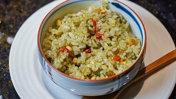 A7_00946.jpg A7_00946.jpg