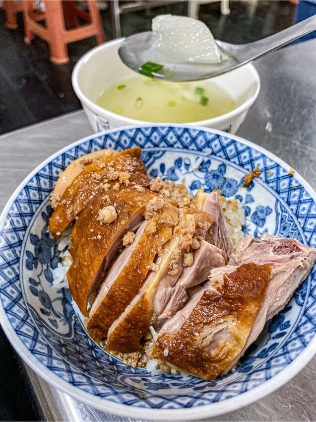 | 高雄美食 |鳳山無名鴨肉麵/招牌菜單都沒有/超級好吃又便宜到爆表！