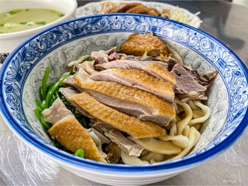 | 高雄美食 |鳳山無名鴨肉麵/招牌菜單都沒有/超級好吃又便宜到爆表！
