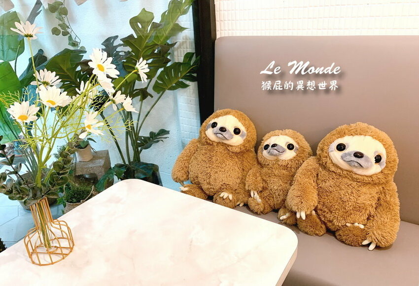 台中新開幕早午餐，季節限定櫻花系列飲品甜點好夢幻，被蜂蜜芥末鮪魚可頌驚艷到超好吃，還有可愛樹懶陪吃唷