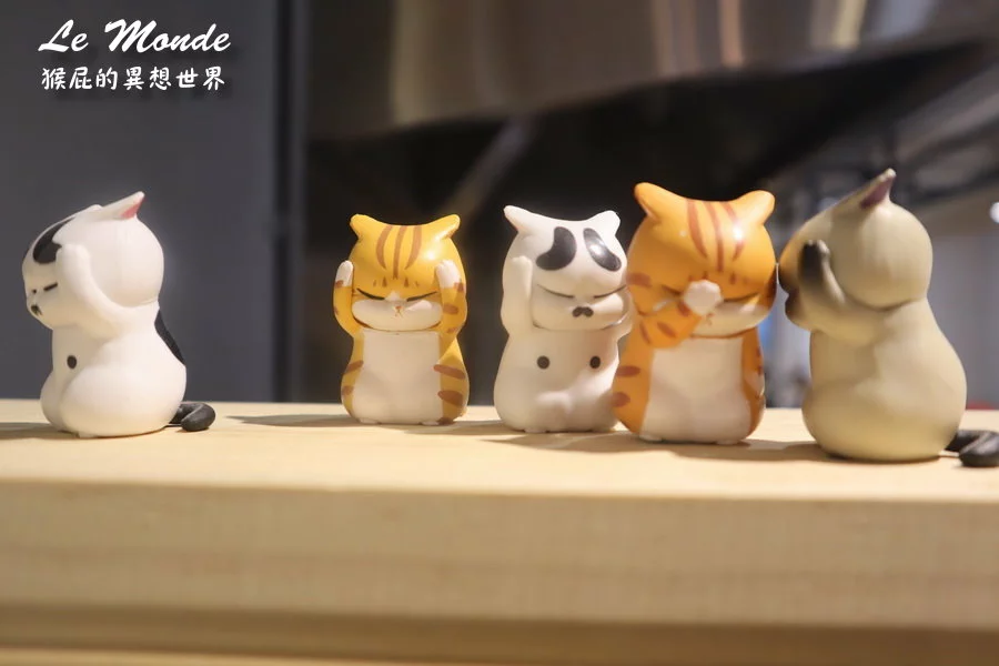 台中新開幕早午餐，季節限定櫻花系列飲品甜點好夢幻，被蜂蜜芥末鮪魚可頌驚艷到超好吃，還有可愛樹懶陪吃唷