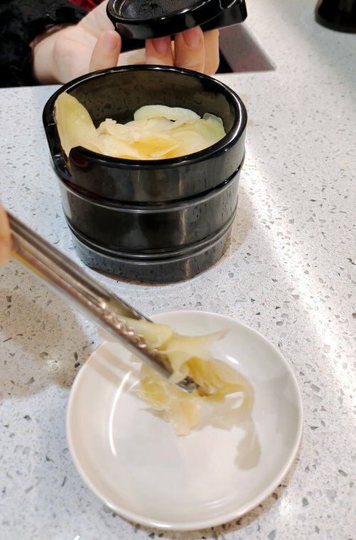 【桃園美食】一条通新幹線壽司.平板點餐、新幹線送餐!環球A19美食推薦!