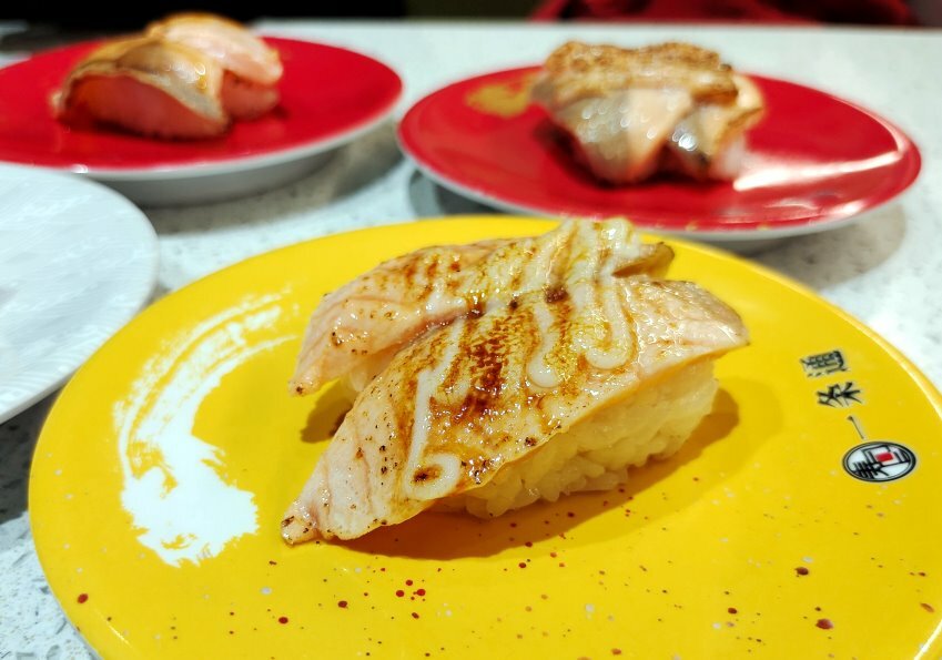 【桃園美食】一条通新幹線壽司.平板點餐、新幹線送餐!環球A19美食推薦!