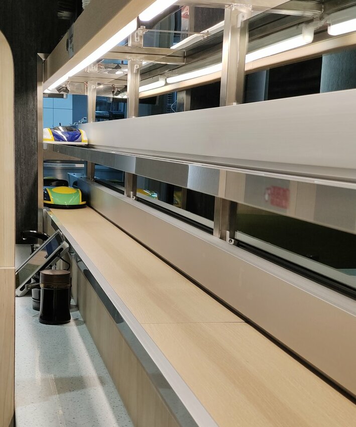 【桃園美食】一条通新幹線壽司.平板點餐、新幹線送餐!環球A19美食推薦!