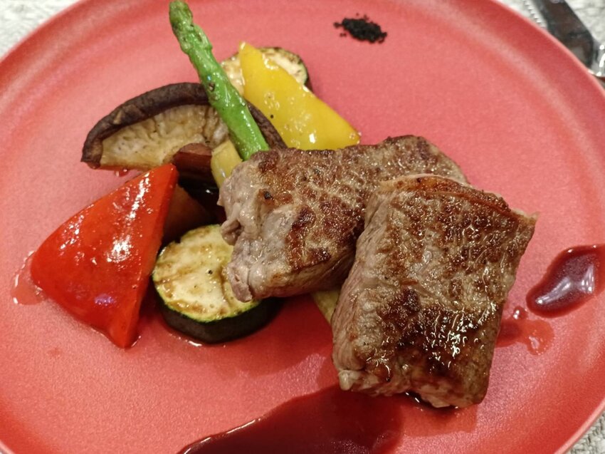 【桃園.平鎮】隱身別墅之中的私廚料理。山腳私廚友善寵物餐廳。一個餐期只接待一組顧客超尊榮體驗