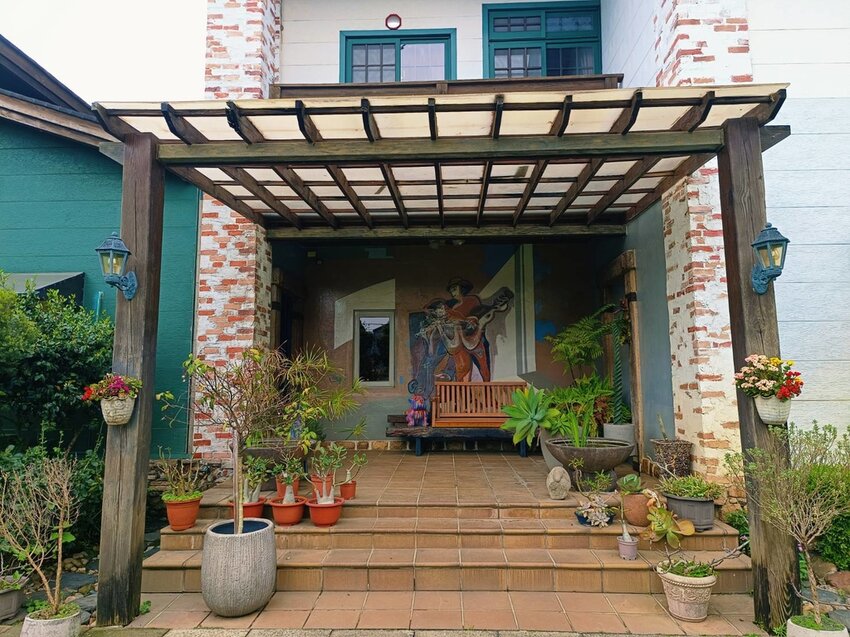 【桃園.平鎮】隱身別墅之中的私廚料理。山腳私廚友善寵物餐廳。一個餐期只接待一組顧客超尊榮體驗