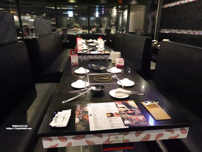 台灣火鍋第一品牌 – 肉多多火鍋高雄三多店 / 火鍋必吃名店 / 龍王麻辣鍋