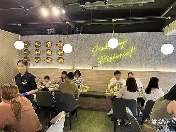 【台北】梨谷韓式鐵板炭火烤肉|炭烤豬五花包菜,韓式小菜吃到飽 【台北】梨谷韓式鐵板炭火烤肉|炭烤豬五花包菜,韓式小菜吃到飽