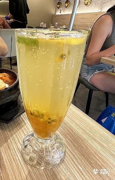 【台北】梨谷韓式鐵板炭火烤肉|炭烤豬五花包菜,韓式小菜吃到飽 【台北】梨谷韓式鐵板炭火烤肉|炭烤豬五花包菜,韓式小菜吃到飽