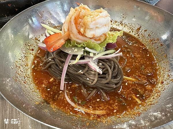 【台北】梨谷韓式鐵板炭火烤肉|炭烤豬五花包菜,韓式小菜吃到飽 【台北】梨谷韓式鐵板炭火烤肉|炭烤豬五花包菜,韓式小菜吃到飽