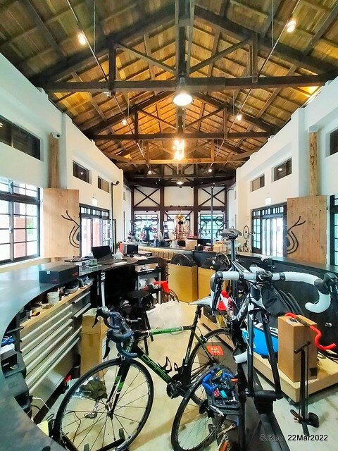 「鹿點咖啡Elaine 瓶概店」(Deer Spot coffee shop), Taipei, Taiwan, SJKen, Mar 22,2022.