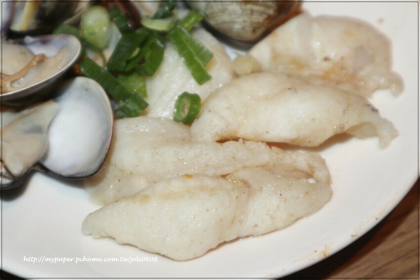 台灣火鍋第一品牌-肉多多火鍋桃園春日店大變身 超人氣排隊名店 "熟成肉肉元宇宙"菜單新上市 蔬食自助吧無限吃到飽