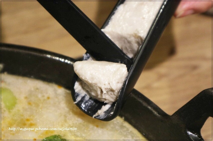 台灣火鍋第一品牌-肉多多火鍋桃園春日店大變身 超人氣排隊名店 "熟成肉肉元宇宙"菜單新上市 蔬食自助吧無限吃到飽