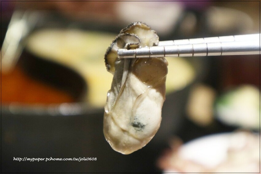 台灣火鍋第一品牌-肉多多火鍋桃園春日店大變身 超人氣排隊名店 "熟成肉肉元宇宙"菜單新上市 蔬食自助吧無限吃到飽