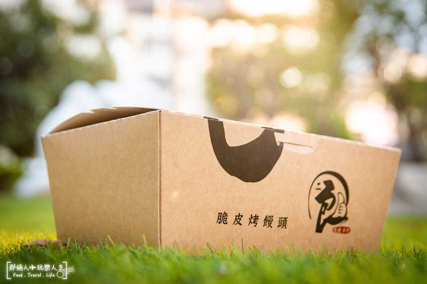 新竹鼎鼎有名的二良脆皮烤饅頭進軍彰化囉,每天現烤只賣4個小時~