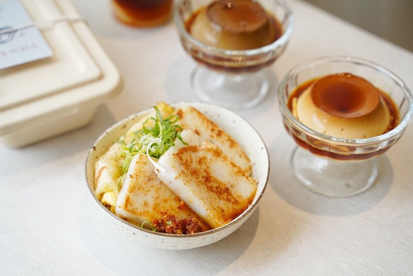 【新竹美食】台北小有名的「玖仰茶食文化」插旗新竹大遠百啦!韓系內用空間、用餐不限時、提供插座及免費Wifi、餐點平價!激推細緻滑嫩的慢熟焦糖布丁~ - 阿華田的美食日記