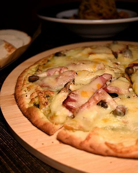 義食光∥左營區美食∥巷弄裡藏著歐風義式料理∥薄餅、燉飯、義大利麵還有隱藏版限定料理都不可錯過