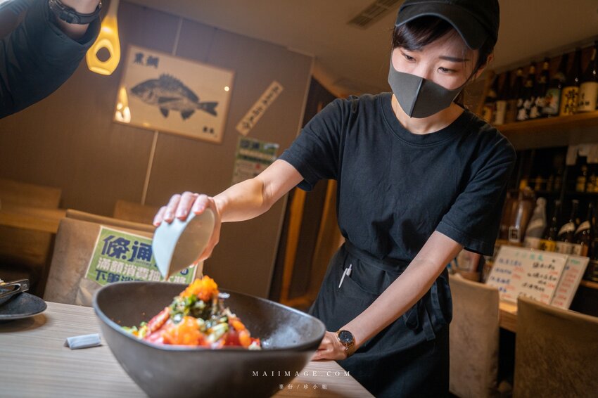 中山區美食|華燈初上拍攝地點大公開!2022台北條通商圈一日遊懶人包~必訪5間特色餐廳,無飲、麗姐麻油雞、