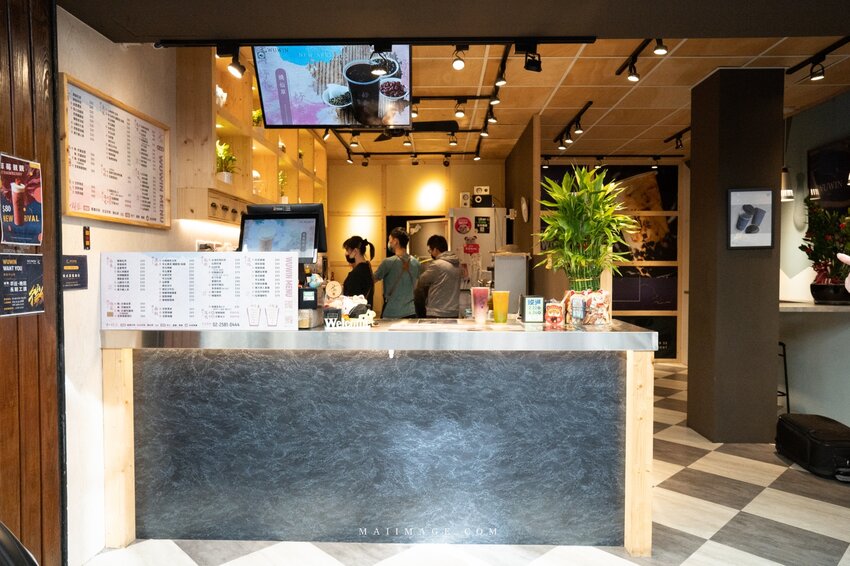 中山區美食|華燈初上拍攝地點大公開!2022台北條通商圈一日遊懶人包~必訪5間特色餐廳,無飲、麗姐麻油雞、