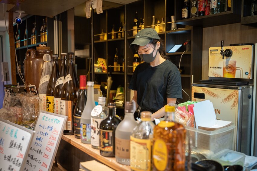 中山區美食|華燈初上拍攝地點大公開!2022台北條通商圈一日遊懶人包~必訪5間特色餐廳,無飲、麗姐麻油雞、