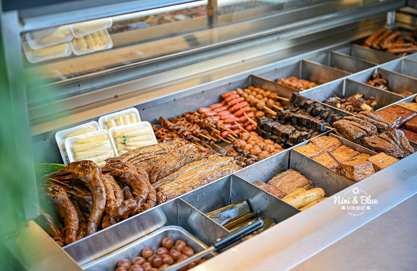 台中東山鴨頭，近30種食材先滷後炸，推薦必點超酥脆的招牌豆皮 -妮妮布魯