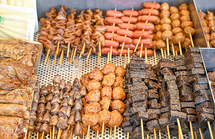 台中東山鴨頭，近30種食材先滷後炸，推薦必點超酥脆的招牌豆皮 -妮妮布魯