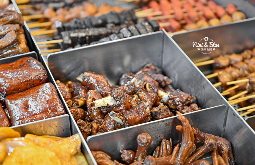 台中東山鴨頭，近30種食材先滷後炸，推薦必點超酥脆的招牌豆皮 -妮妮布魯