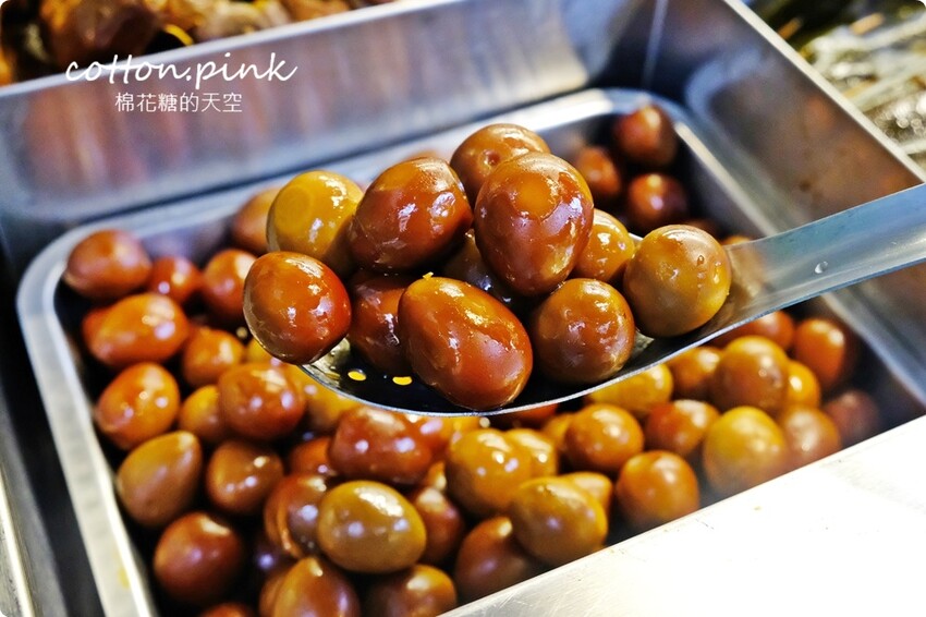 台中東山鴨頭推這家！忠孝夜市旁小路珍東山鴨頭開攤訂單就接不完 - 棉花糖的天空