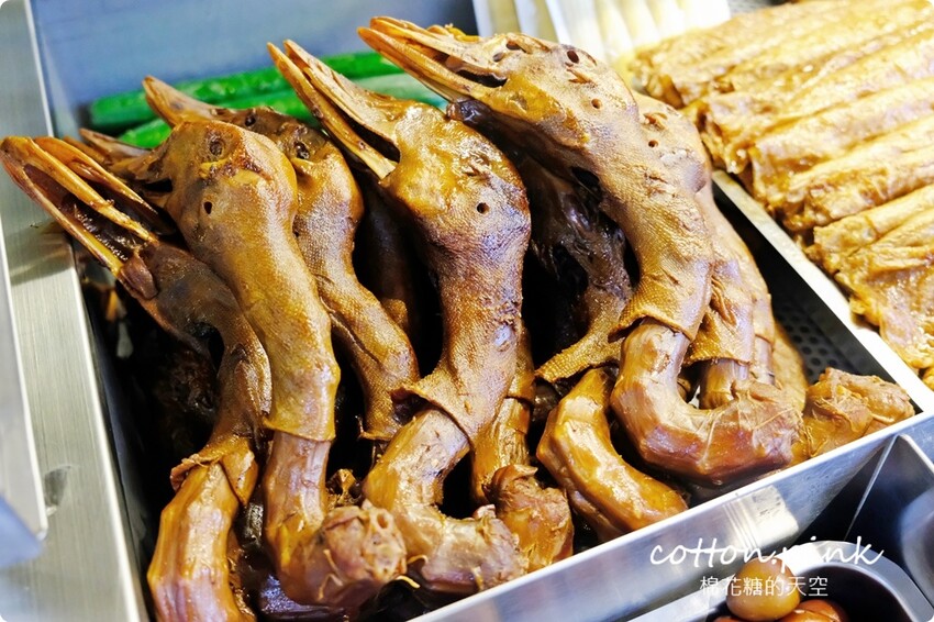 台中東山鴨頭推這家！忠孝夜市旁小路珍東山鴨頭開攤訂單就接不完 - 棉花糖的天空