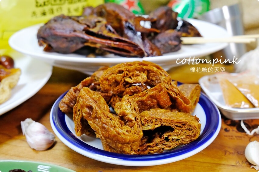 台中東山鴨頭推這家！忠孝夜市旁小路珍東山鴨頭開攤訂單就接不完 - 棉花糖的天空