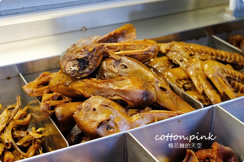 台中東山鴨頭推這家！忠孝夜市旁小路珍東山鴨頭開攤訂單就接不完 - 棉花糖的天空